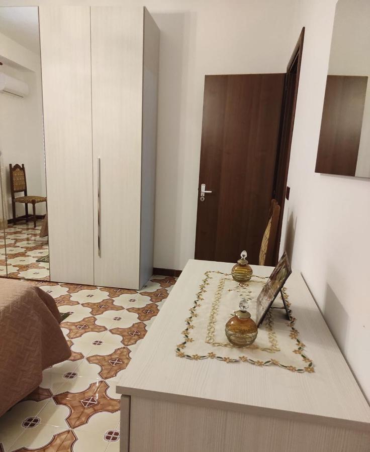 Casa Vacanza Di Maggio Apartment ชีนิซี ภายนอก รูปภาพ