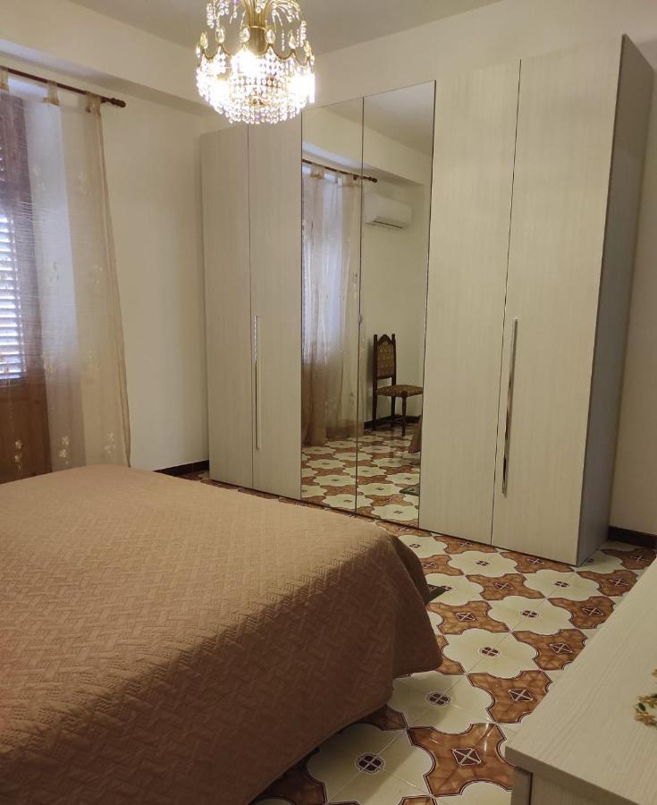 Casa Vacanza Di Maggio Apartment ชีนิซี ภายนอก รูปภาพ